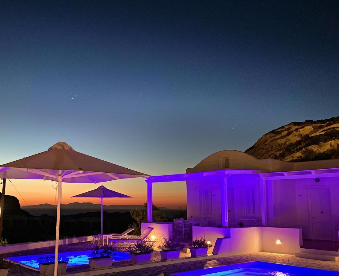 Katharos Pool Villas Иа Екстериор снимка