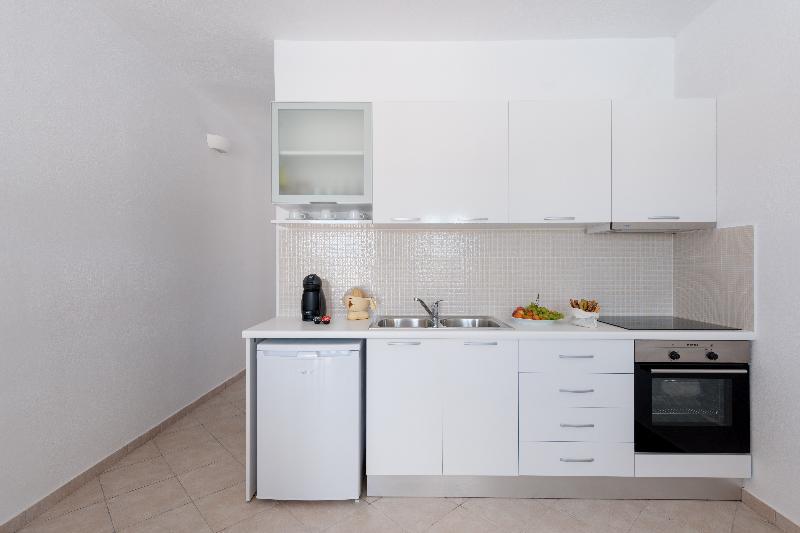 Katharos Pool Villas Иа Екстериор снимка